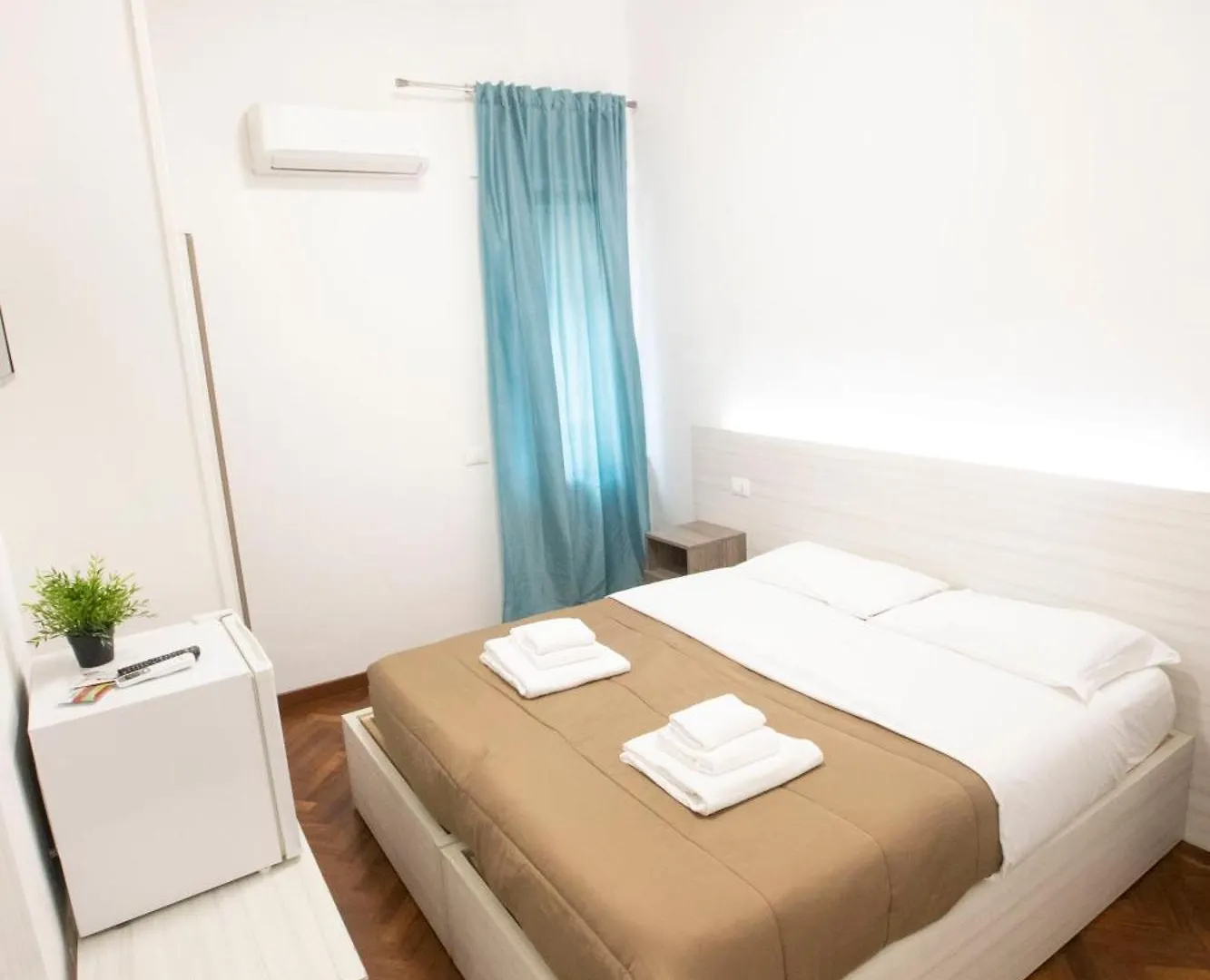 Nocleg ze śniadaniem Hall Inn B&B In Neapol